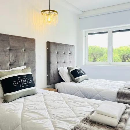 Spacious Modern & Stylish Flat By Hostwise * ヴィラ・ノヴァ・デ・ガイア